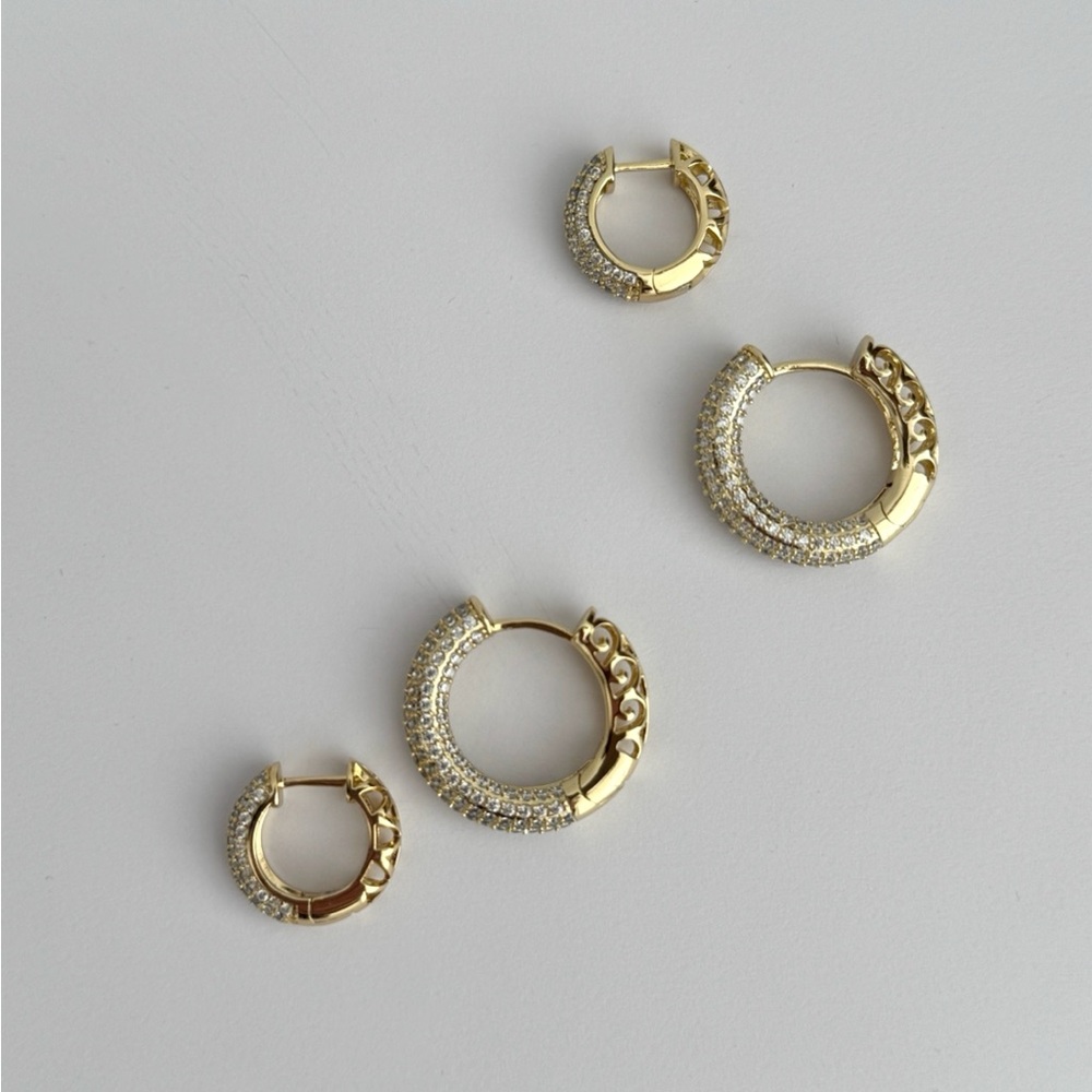 Santira Hoops - Picture 2 of 7